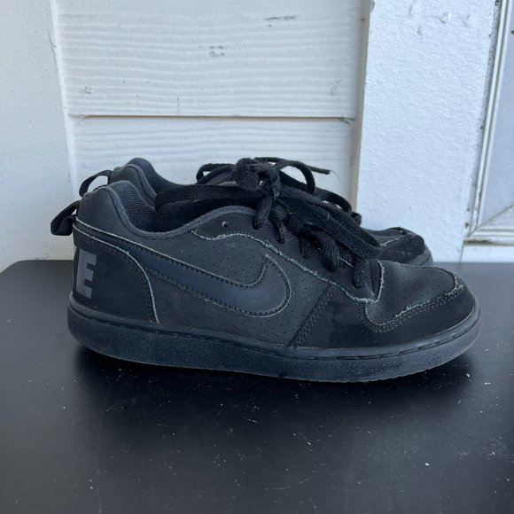 Nike Kids Court Borough Low 2 Grade School Black Shoes Sneakers Size 3.5 - Picture 2 of 12